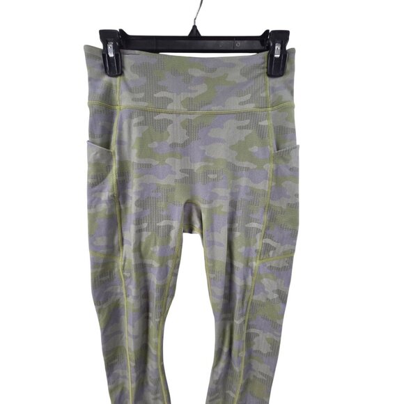 Fabletics Women's Motion365® High-Waisted 7/8 Legging Green Camouflage Size M - Picture 3 of 8